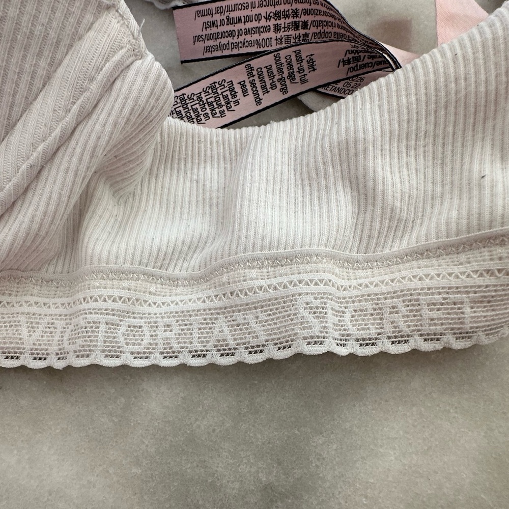 Victoria’s Secret T Shirt Push Up Bra Size 36B - Picture 8 of 11